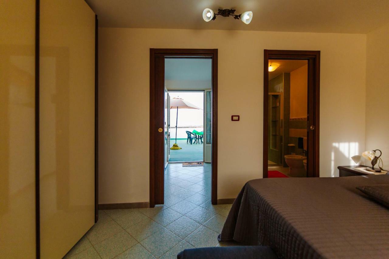 B&B La Casa Nel Borgo Specchia Exterior foto
