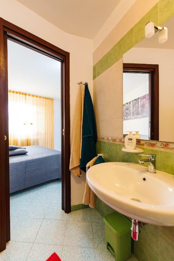 B&B La Casa Nel Borgo Specchia Exterior foto